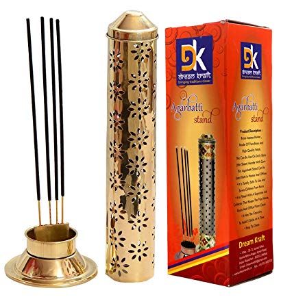 ११. उदबत्तीघर, दिवा किंवा छोटे चौरंग