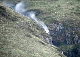 ८. फॅरो वॉटरफॉल स्कॉटलंड:-