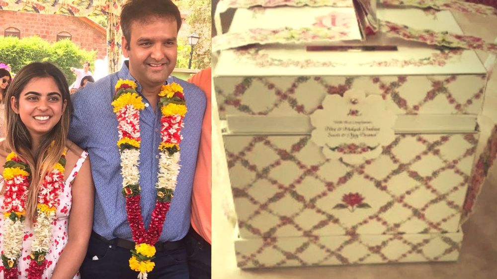 व्हिडीओ ऑफ दि डे : तब्बल ३ लाखांची लग्नपत्रिका ? काय खास आहे या लग्नपत्रिकेत ?