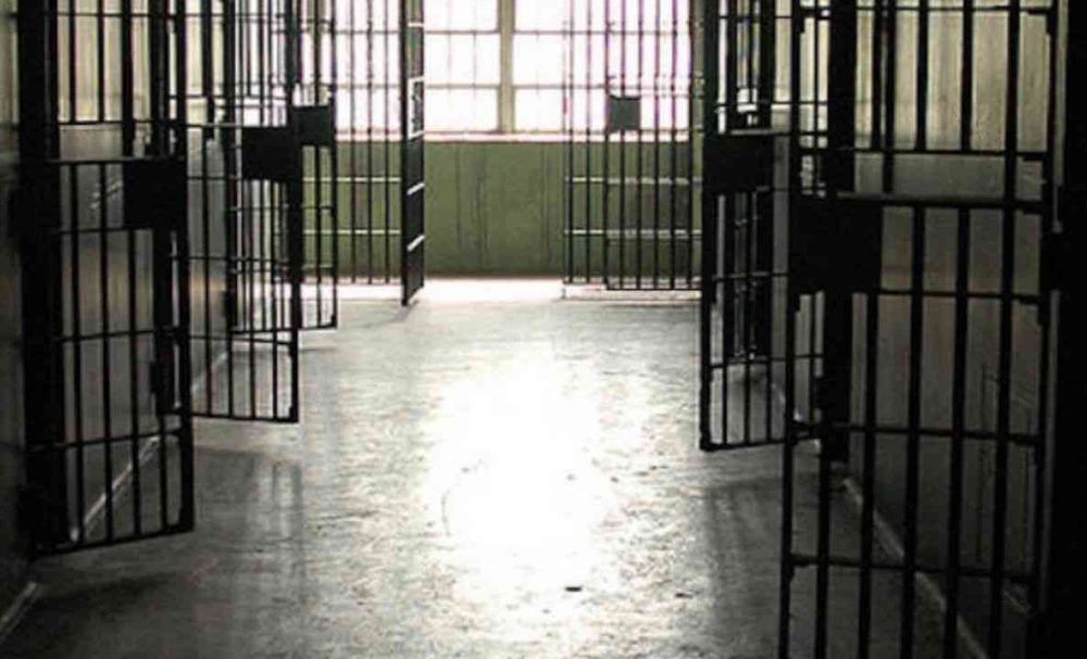 तिहार कारागृहाच्या कैद्यांना आलेले ६ विचित्र अनुभव !!