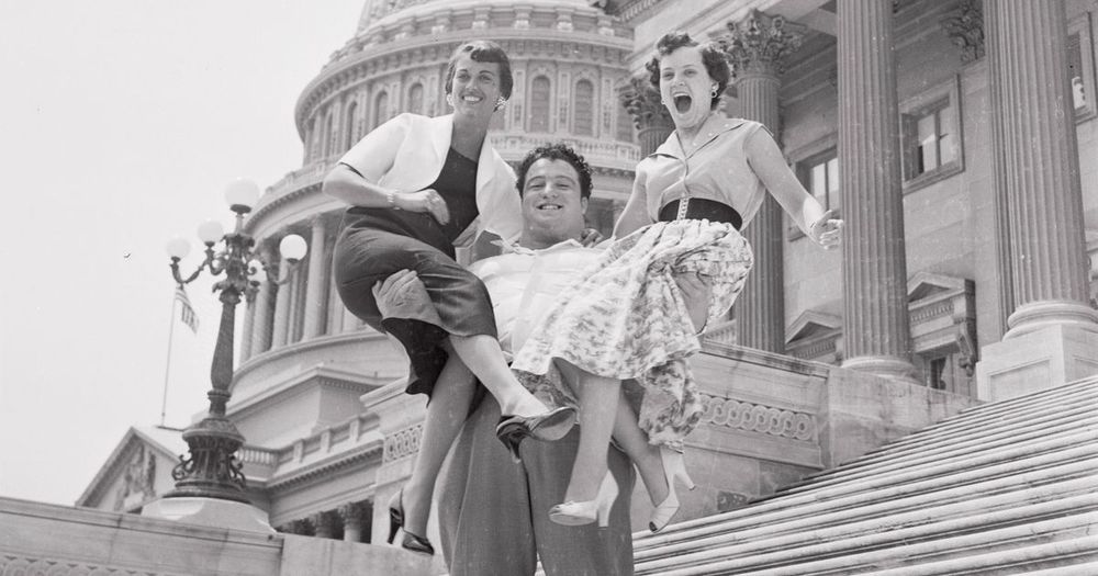 अमेरिकेतला पैलवान रशियात जाऊन हिरो कसा ठरला? कथा जगातल्या सर्वात बलदंड वैलवानाची!!