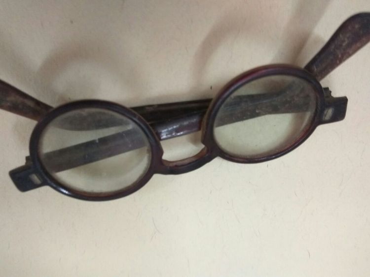 माझ्या आजोबांचा चष्मा!