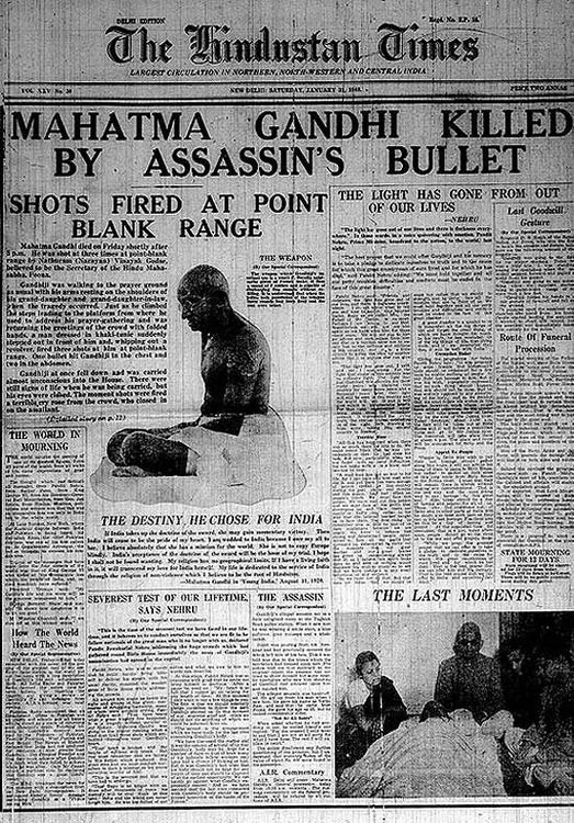 १०. ३० जानेवारी १९४८ ला महात्मा गांधींच्या हत्येनंतर हिंदुस्तान टाईम्स मध्ये आलेली बातमी.