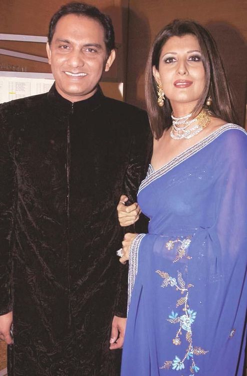 ४. मोहम्मद अझरूद्दीन आणि संगीता बिजलानी