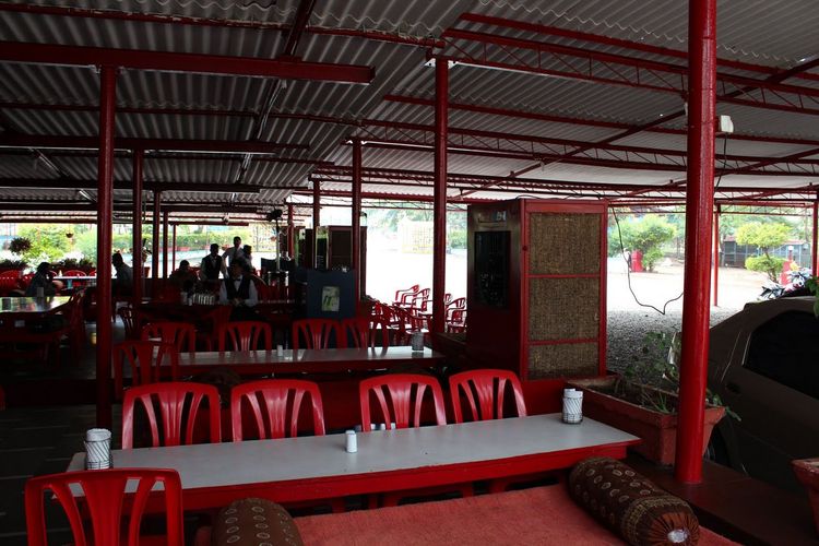 ६. टोनी दा ढाबा