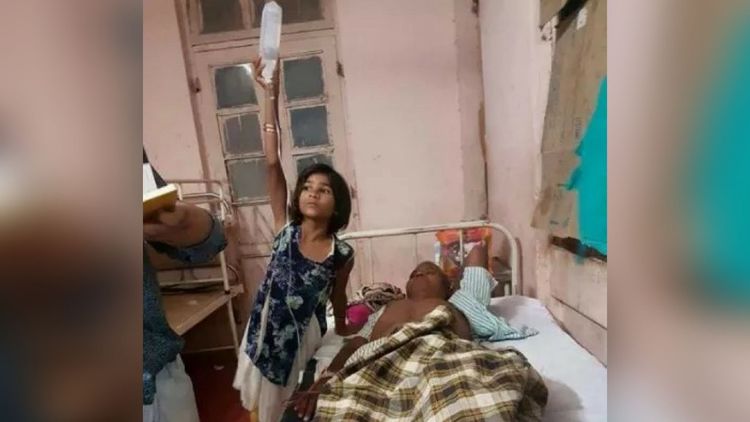 या व्हायरल फोटोतील मुलगी आहे तरी कोण आणि काय आहे तिची गोष्ट ?