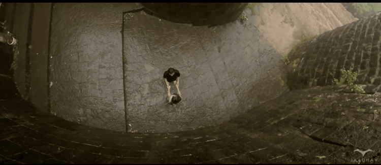 बेळगावात दाखवला जातोय हा व्हिडिओ सैराटच्या प्रत्येक शॊ आधी. 