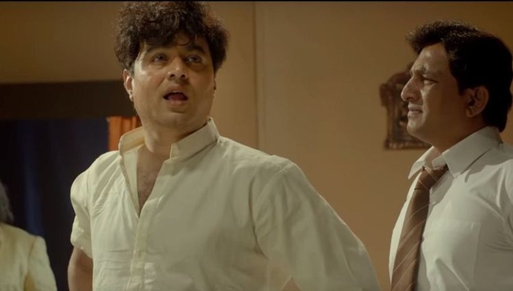 मराठी रंगभूमीचा पहिला सुपरस्टार 'आणि..डॉ. काशिनाथ घाणेकर'....ट्रेलर बघून घ्या भाऊ !!