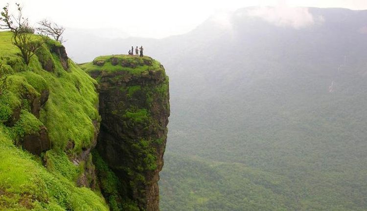 ७.  माथेरान