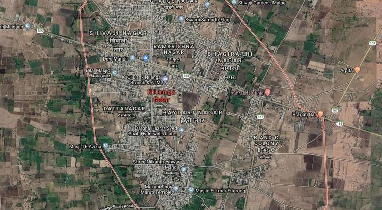 भाऊ आपल्या लातूरच्या निलंग्यात झूम केल्यावर काय दिसतं पाहा !!