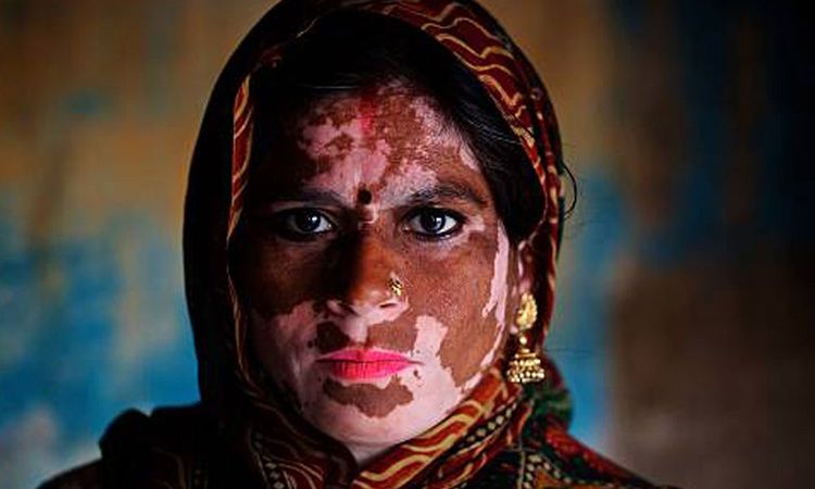 कोड का होतो?