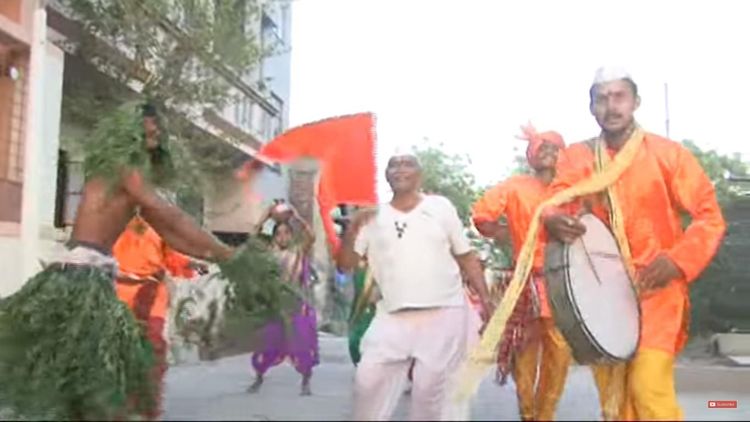 पावसाची गाणी : आज ऐकू या अहिराणी भाषेतील टॉप पावसाची गाणी...