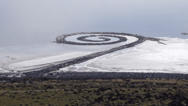 स्पायरल जेट्टी- रॉबर्ट स्मिथसन