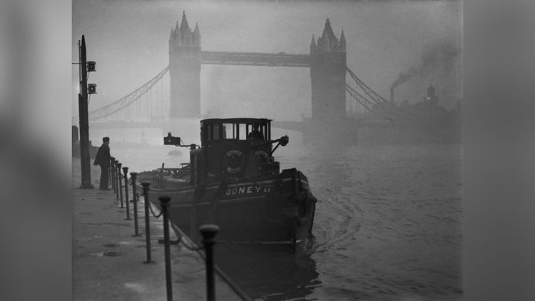 १९५२च्या या धुरक्याने ४००० लोकांचे बळी घेतले होते....दिल्लीचंही असंच होईल का?