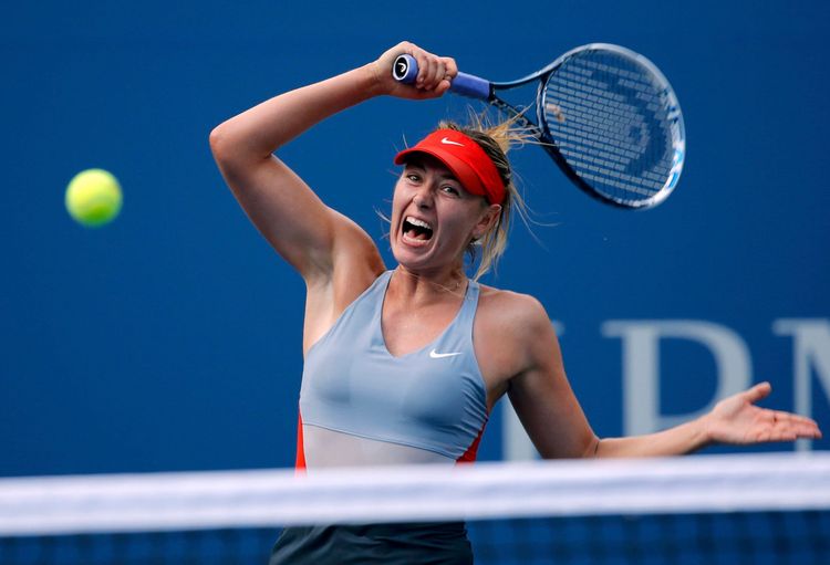 टेनिस खेळाडू खेळताना का किंचाळतात? त्यामागचं स्पर्धक आणि प्रतिस्पर्धीचं मानसशास्त्र जाणून घ्या !!