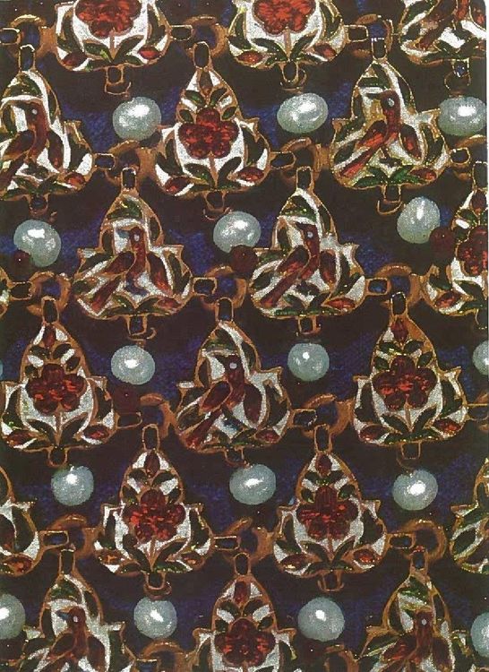 १. आणि २. मोगल शैलीचा नवरत्न हार.