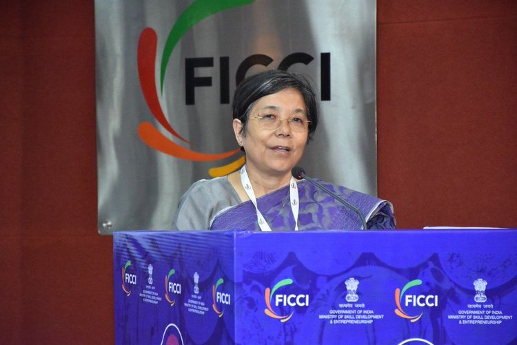 ११. ज्योत्सना सिट्लिंग –