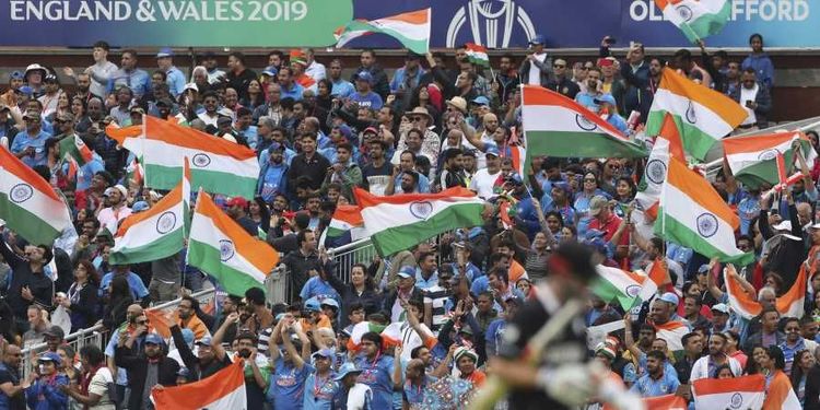 ३. भारतात क्रिकेटला दिले जाणारे महत्त्व.