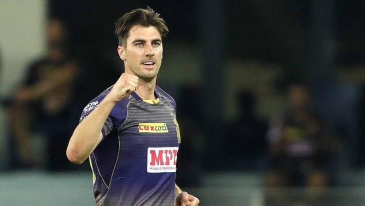 ७. पॅट कमिन्स 