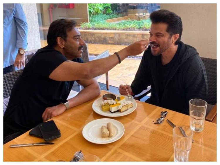 ५. अजय देवगण