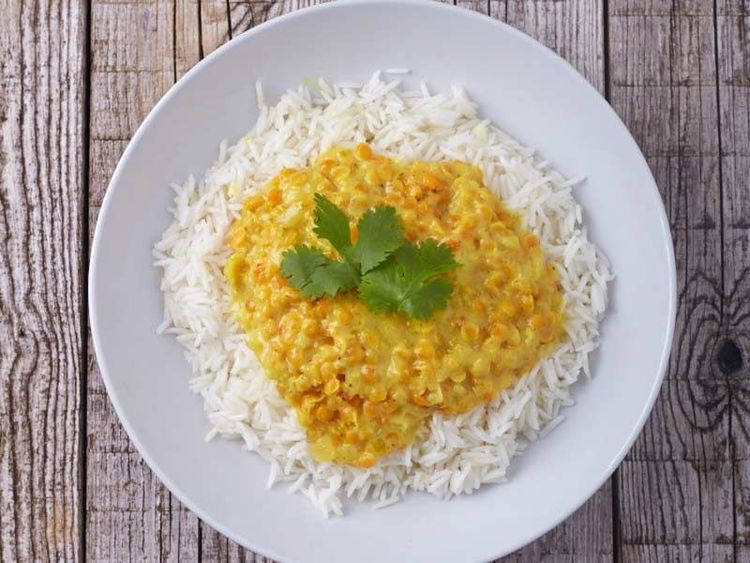 ८. डाळ-भात