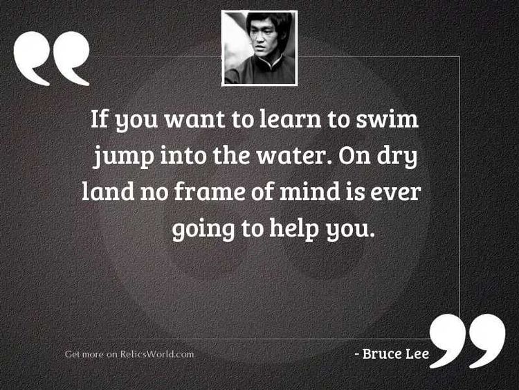 १२. ब्रूस ला पोहता येत नव्हते.