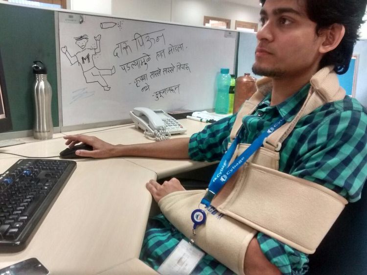 किती वेळा आणि कुणाकुणाला सांगू?