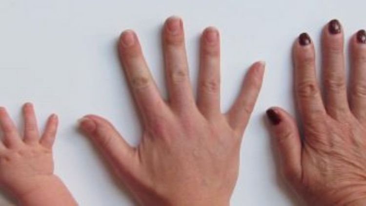 नव्या पालकांसमोरचे या शतकातले  मोठे आव्हान - येणार्‍या नव्या पिढीला तुम्ही समजू शकाल का ? 