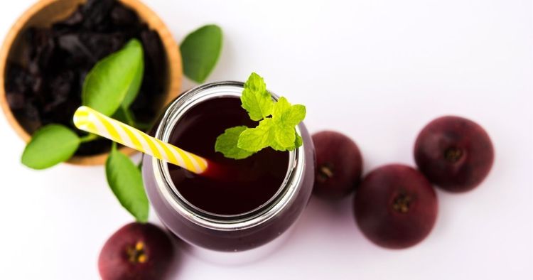 ४. वजन कमी करायचे आहे? मग तुम्ही दररोज कोकम सरबत घेतलंच पाहिजे