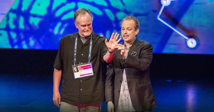 यामागे त्याचा नक्की काय हेतू असतो?