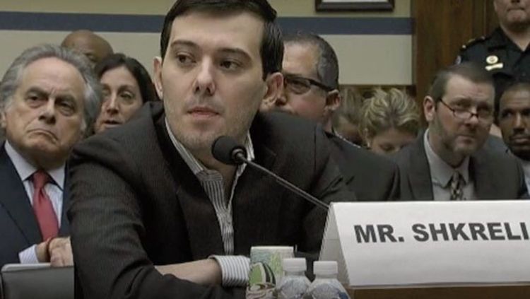 मार्टीनला दंड आणि शिक्षा