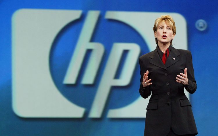 २. कॅर्ली फिओरीना (एचपी)