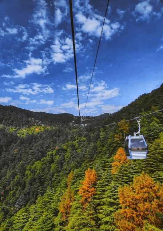 २. पटनीटॉप जम्मू आणि काश्मीर.