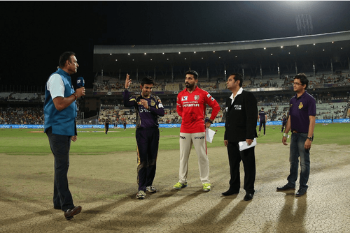 आय. पी. एल. सामन्यात टॉस फिक्स्ड कि रवी शास्त्रीने केली चूक?