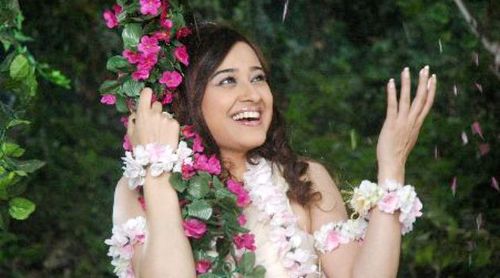 १. चांदण्यातलं डोहाळजेवण