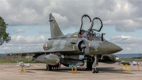 ४. फ्रान्स