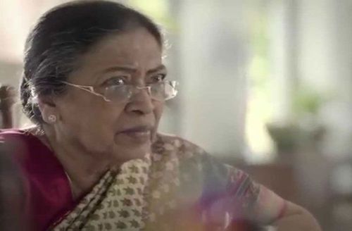 व्हिडिओ: बेणारे बाईंच्या भूमिकेतल्या सुलभा ताई, जेष्ठ अभिनेत्री सुलभा देशपांडे यांना श्रद्धांजली...