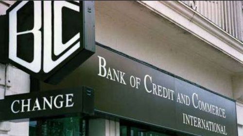 ज्या मुद्द्यावरून मनमोहन सिंग राजीनामा द्यायला निघाले होते तो मुद्दा होता ‘बँक ऑफ क्रेडिट अँड कॉमर्स इंटरनॅशनल’चा (BCCI) !