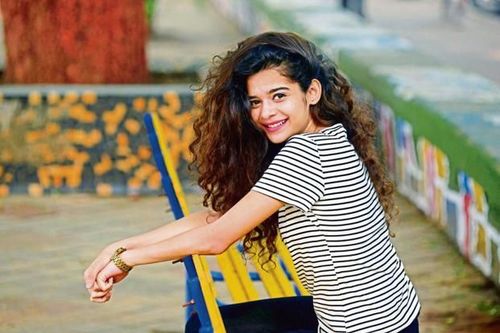 ६. चॉपस्टिक्स