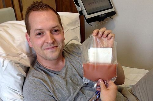 जाता जाता :