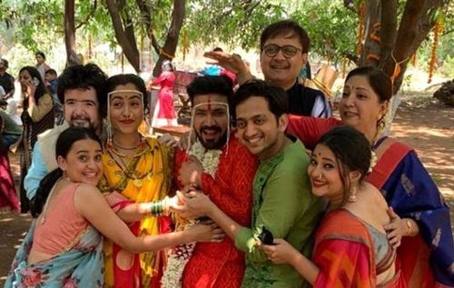 दिल दोस्ती दुनियादारीच्या सुजय आणि रेश्माचं झालंय लग्न.....फोटो पाहून घ्या भाऊ !!