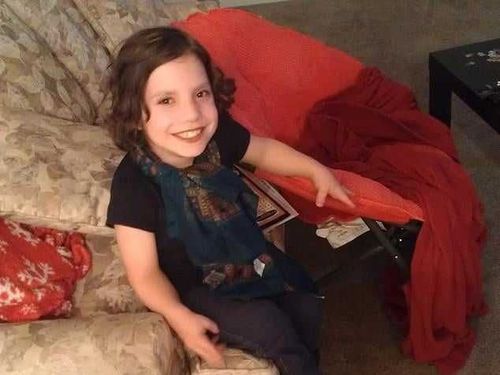 ९ वर्षांची दत्तक मुलगी, निघाली खरंतर २२ वर्षांची....सिनेमाची ष्टोरी नाही, खरं असं घडलंय भाऊ!!