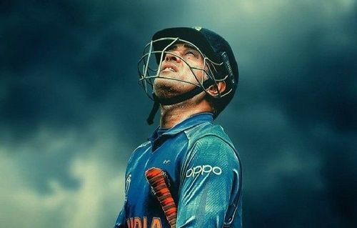धोनीच्या एक्झिटने एका पिढीचं बालपण संपलं.....का होता तो महत्त्वाचा ?