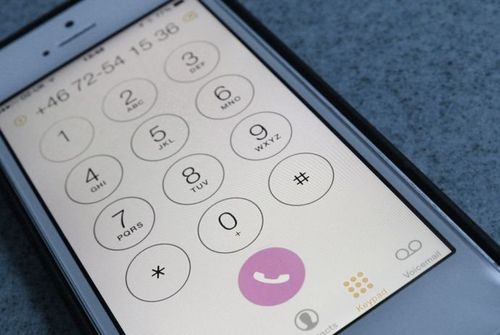 २७.५ लाख डॉलर्सना विकला गेलेला जगातला सर्वात महागडा मोबाईल नंबर आहे तरी काय ?