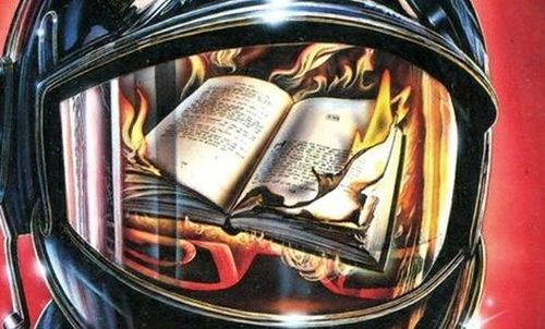 कागद कोणत्या तापमानाला पेट घेतो? वाचा या प्रश्न आणि उत्तरामागचा रंजक इतिहास!!