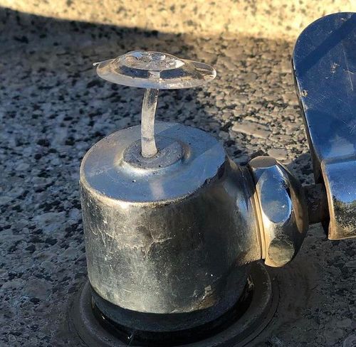 ८. बर्फाचं मशरूम?