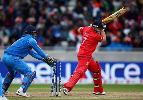 २. इयान बेल