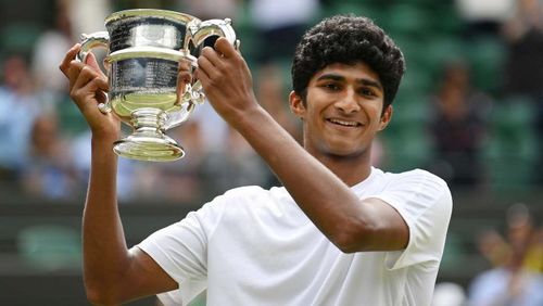 समीर बॅनर्जीने विम्बल्डन ज्युनियर जिंकून इतिहास रचलाय....त्याच्या विषयी संपूर्ण माहिती जाणून घ्या!!