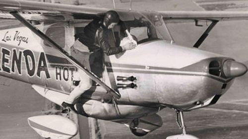 ६४ दिवस सलग चाललेला विमानप्रवास!! कुणी आणि का केला हा प्रवास?