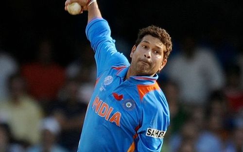 १) सचिन तेंडुलकर